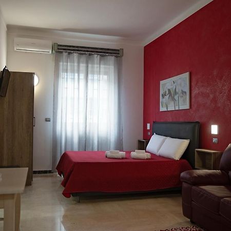 Li Cumpari Salentini Apartment Lecce Luaran gambar