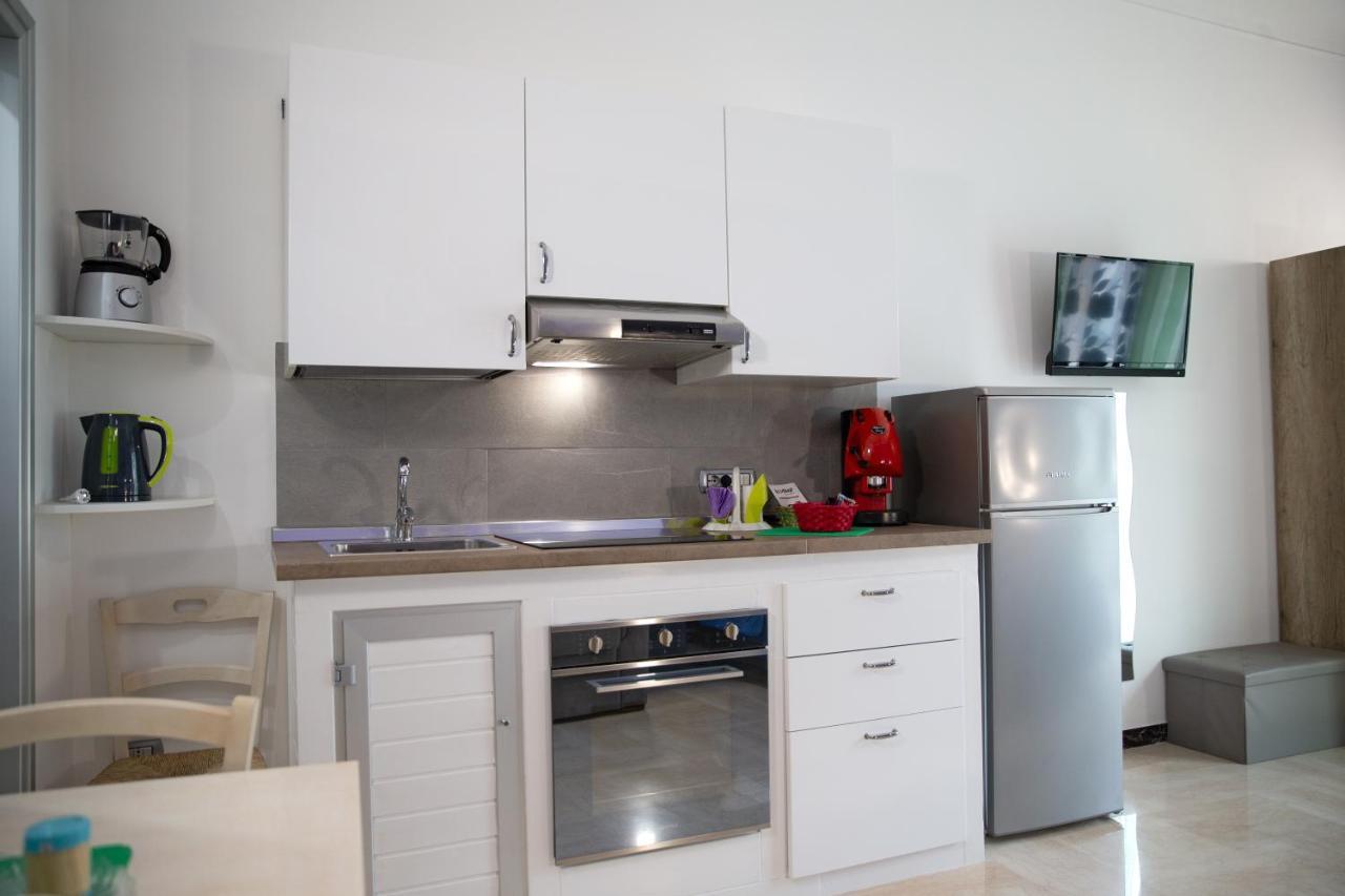 Li Cumpari Salentini Apartment Lecce Luaran gambar