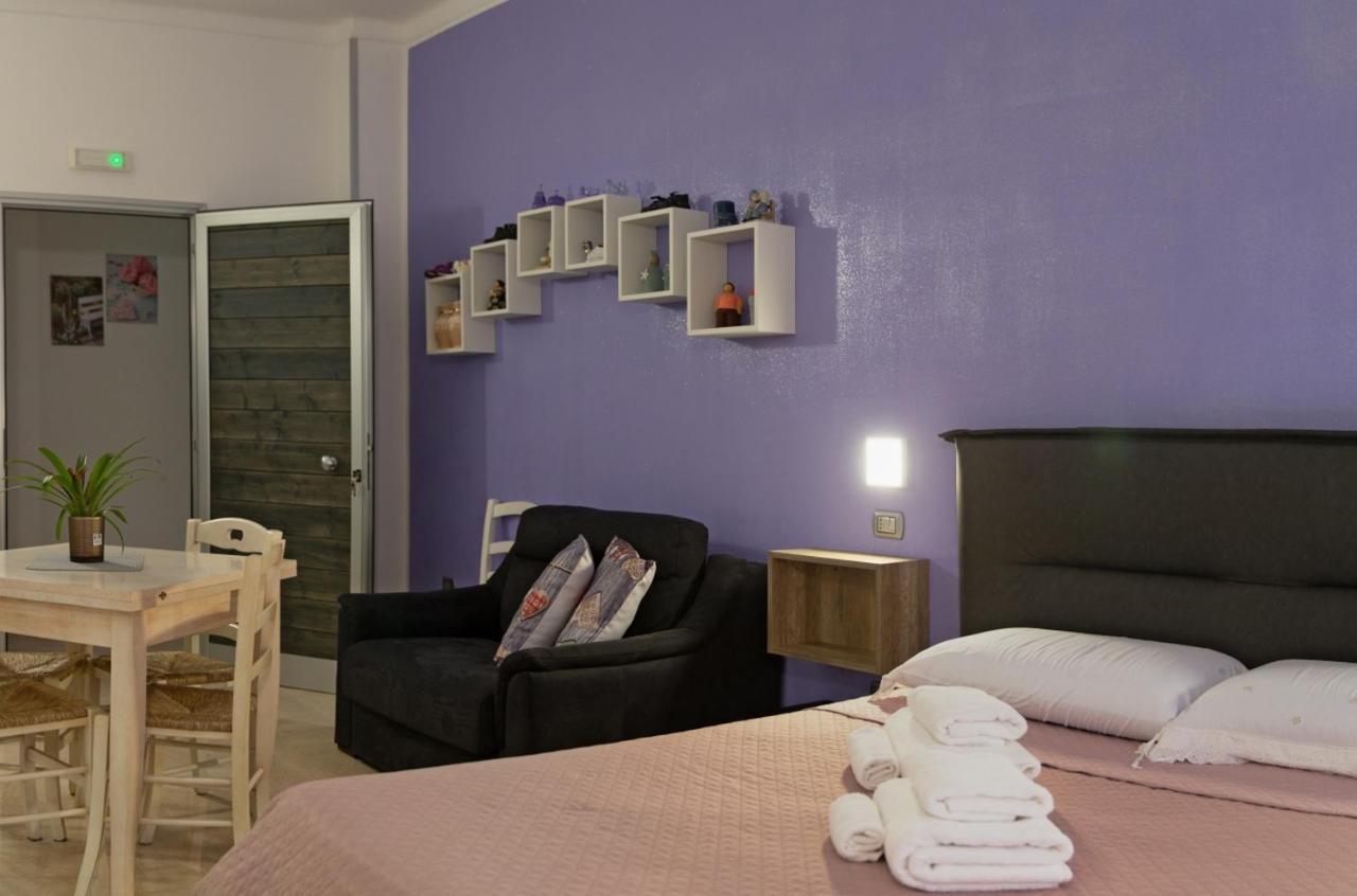 Li Cumpari Salentini Apartment Lecce Luaran gambar